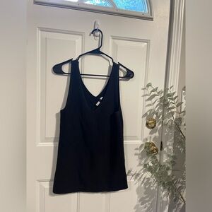 GAP vneck sweater sleeveless top super soft like new size small